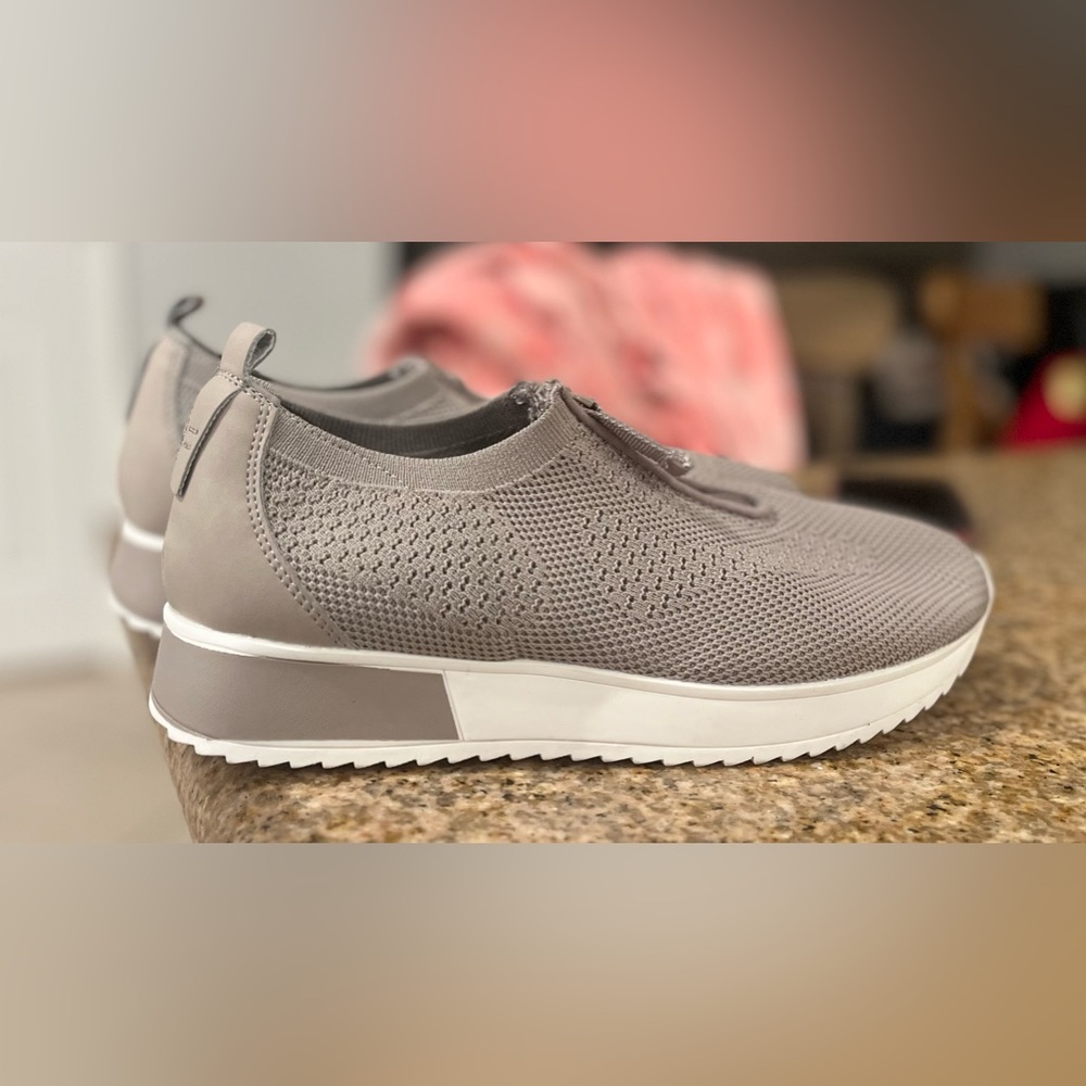 Anne Klein women’s shoes